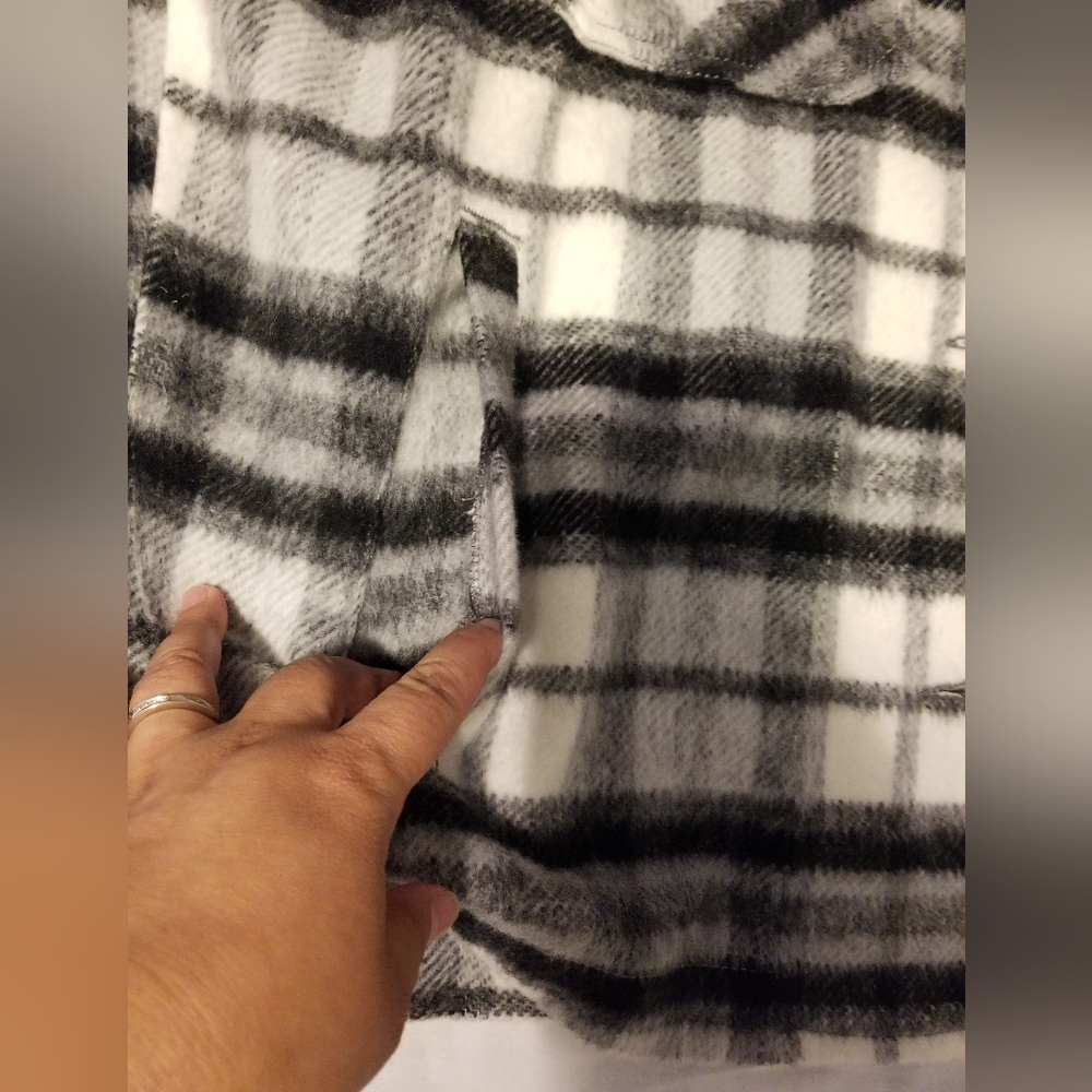 Zara Wool Blend Plaid Overshirt White/Black Size XS - Picture 12 of 13